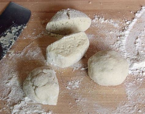 With steamed dough folded over a flavorful filling, this recipe is delicious and easy to make. Gluten-Free Bun Trilogy: Dough, Baked Buns, Steamed Buns ...