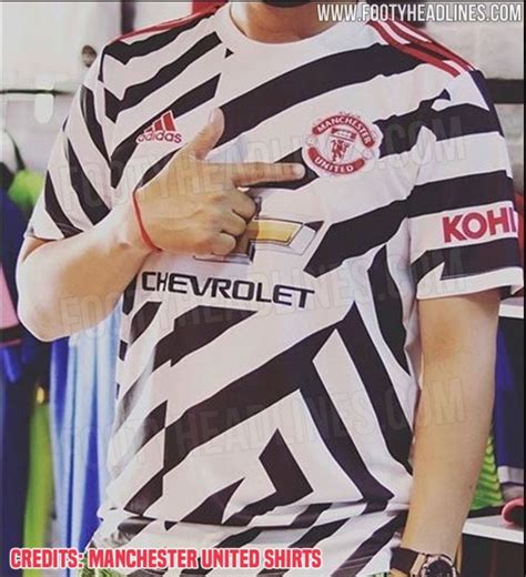 kit i like this orange juve kit with black bottoms better. Bold-looking Manchester United third kit for 20/21 season ...