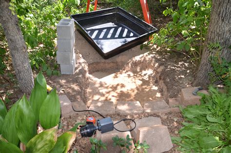 Best of all, if you get bored with one rain chain, you can easily swap it out. Garden Ally: Building a Rain Chain Fountain