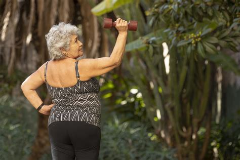 La Abuela Fitness De 79 Años Una Historia De Vida Ejemplar Para Adultos Mayores Para Ti