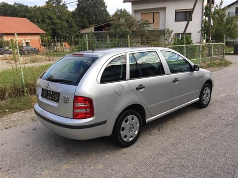 Der škoda fabia combi bietet jede menge platz für passagiere und ihr gepäck. Škoda Fabia Combi 1,4, 2002 god.