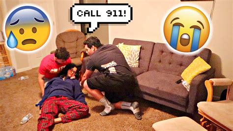 Screaming In Pain Then Passing Out Prank On Boyfriend And Friends