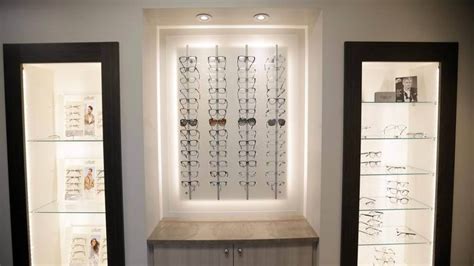 Eyewear Frame Displays And Optical Furnishings Sunglass And Eyeglass