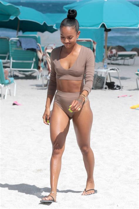 Karrueche Tran In Bikini On A Beach In Miami Celebmafia