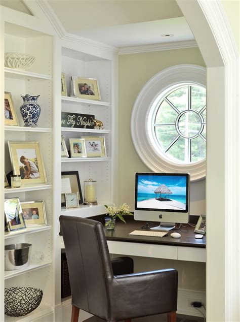 office nook | Traditional home office, Home decor, Home office design