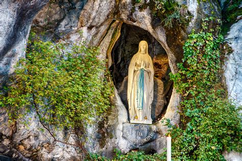 Video Comment Est Reconnu Un Miracle à Lourdes