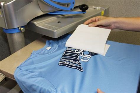 How To Heat Press A T Shirt Step By Step Guide Transfer Express