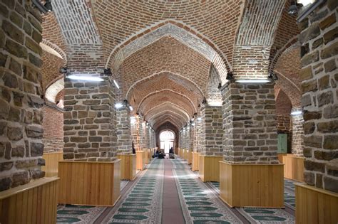 مسجد جامع ارومیه ایرانیــــــــــــادبود