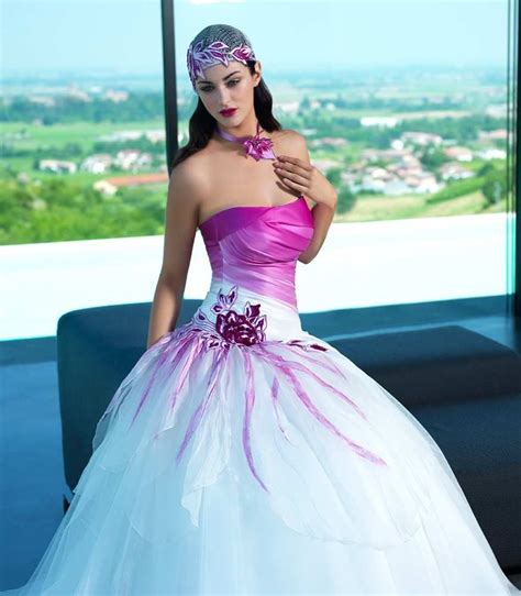 Each wedding dress is created by maria letizia grifasi, atelier's stylist and designer. Italian dress by Valentini | Vestidos de novia de colores ...