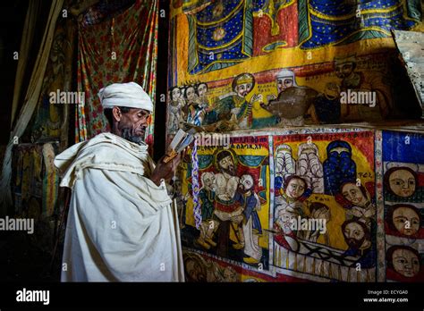 Priest Of The Ethiopian Orthodox Church Ethiopia Stock Photo Alamy