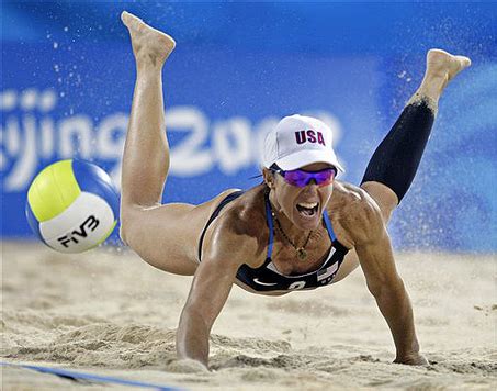 Jul 18, 2021 · usa volleyball is the national governing body for the sport of volleyball in the united states. pictures ny: Elaine Youngs Hot Female Beach Volleyball ...