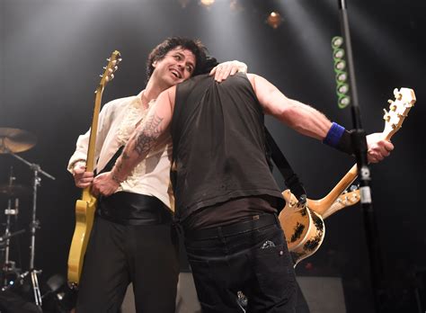 Green Day S Billie Joe And Rancid S Tim Form Armstrongs For
