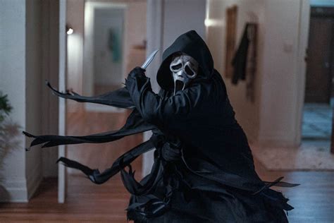 Ghostface Hits Nyc In Full Trailer For Scream Vi Syfy Wire