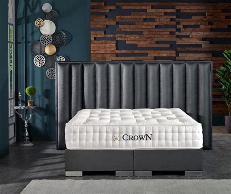 Wir haben uns liegt der wichtigen aufgabe angenommen. CROWN Boxspringbett ASTORIA II DELUXE, hohe ...