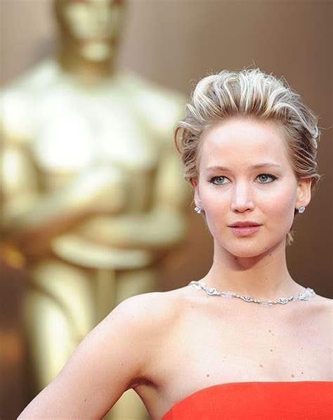 19 Important Jlaw Moments From Last Nights Oscars Jennifer Lawrence