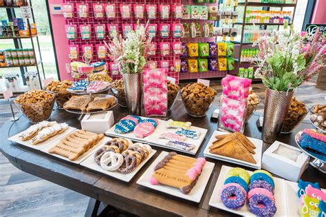 Retail | Woof Gang Bakery