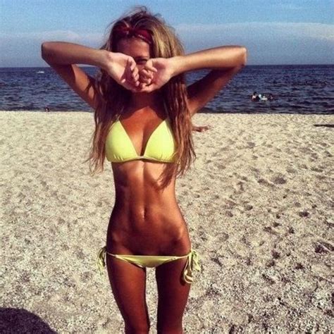 Anorektyczki w bikini Czy naprawdę chciałabyś tak wyglądać na plaży ZDJĘCIA Papilot