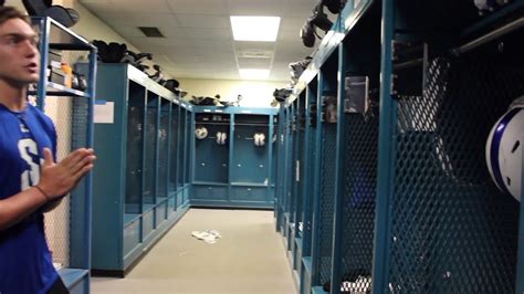 Tour The Football Locker Room With Current Shorter Hawks Youtube