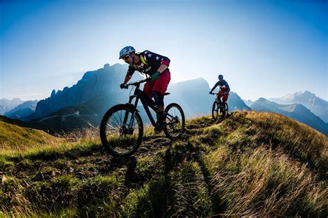 A Guide To Mountain Biking In The Dolomites Red Bull