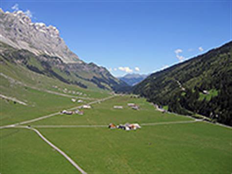 Wir freuen uns, die saison mit euch zu eröffnen. Gasthaus Urnerboden - Gasthaus Urnerboden