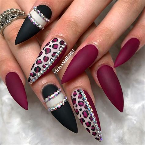 70 Dashing Maroon Nails For Fall 2020 The Glossychic Maroon Nails