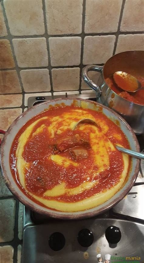 Cosa c'è di meglio di un piatto di polenta in una giornata fredda di inverno? Polenta Bimby | Ricetta | Ricette