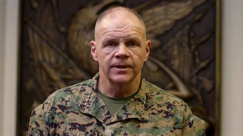 victims of nude photo scandal asked to come forward and assist with investigation usmc life