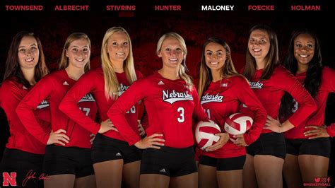 Pin By Greg Anderson On Huskers And Such Volleyball Outfits Volleyball Inspiration Athletic Girls