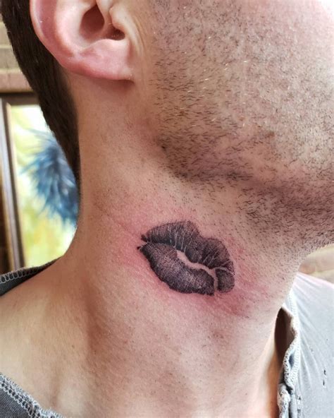 Black Lips Tattoo On Neck Destinationweddingoutfitguestbeach