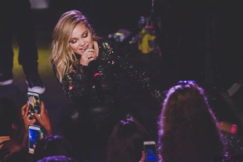 Olivia Holt Performs At ‘rise Of A Phoenix Tour In New York 12162016