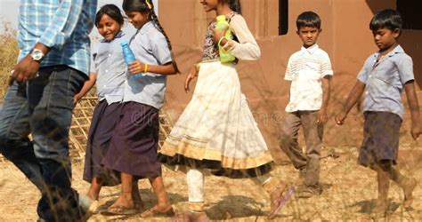 Poor Children In India Editorial Stock Image Image Of Asia 20516114