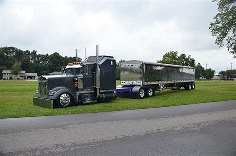 2019 Big Rig Truck Show Gallery Movin Out