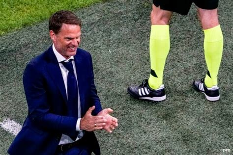 Nederland is natuurlijk favoriet tegen oekraïne. De Boer: 'Het begon met een 'g' en eindigde op 'domme ...
