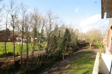 60 qm) zur miete an. Immobilien-Emden und Ostfriesland - 3 Zimmer Wohnung in ...