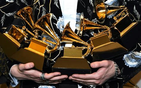 Grammys 101 A Complete Guide To The Grammy Awards And Nominations