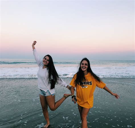Sunset On The Beach Cute Friend Pictures Best Friend Goals Best Friend Pictures Summer