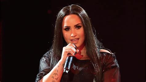 Demi Lovato Slams ‘tabloids ’ Says She’ll Tell Her Story When She’s Ready ‘i Am Sober And