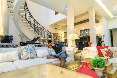 Born 22 december 1982 in abonnema, rivers state, nigeria. Peter Okoye Flaunt Beautiful Interior Of His Sitting Room ...