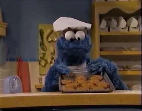 Cookie Monsters Best Bites Elmo And Friends Elmo And Cookie Monster