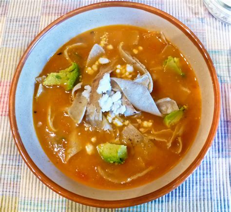 Easy Mexican Tortilla Soup Recipe