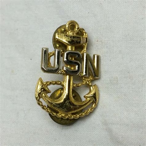 United States Navy Pin With Anchor And Rope By Gemsco Military Pin 1850