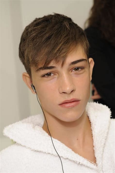 His birthday, what he did before fame, his family life, fun trivia facts, popularity rankings, and more. Picture of Francisco Lachowski