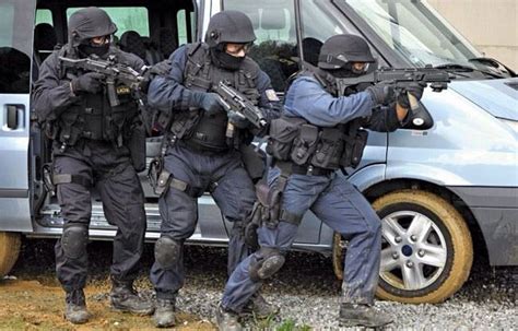 156 Best Images About Swat On Pinterest Tactical Gear Military