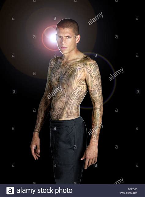 In dieser szene von prison break seht ihr michael scofield und seine p.i. WENTWORTH MILLER PRISON BREAK: STAFFEL 1 (2005 Stockfoto ...