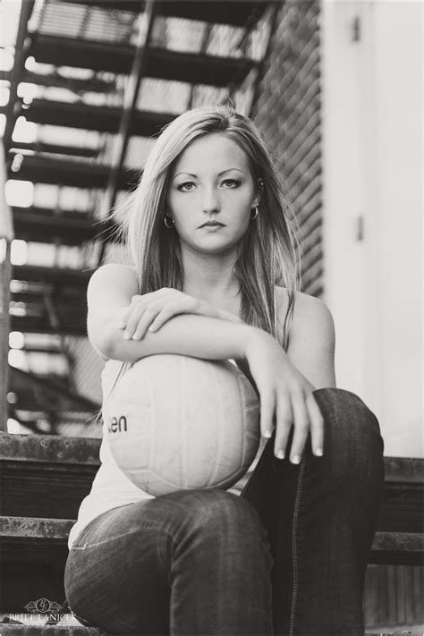 Volleyball Senior Picture Ideas For Girls Sports Senior Picture Ideas