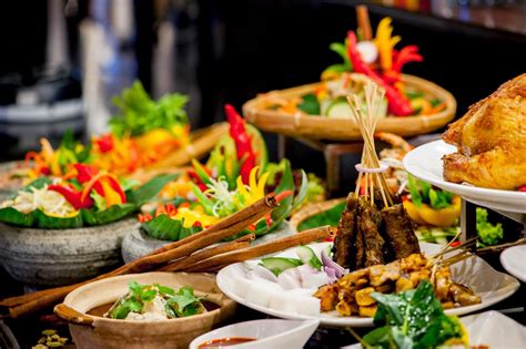 Break fast this ramadhan 2021 with the best hotel buffets and iftar meals at these top halal restaurants in kuala lumpur & selangor, and buka puasa with a bountiful buffet spread! 10 Ramadhan Buffet Options That Cost Less Than RM100