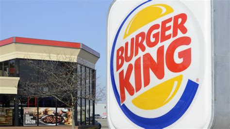 Why Burger King S Ribs Meal Was Actually Discontinued