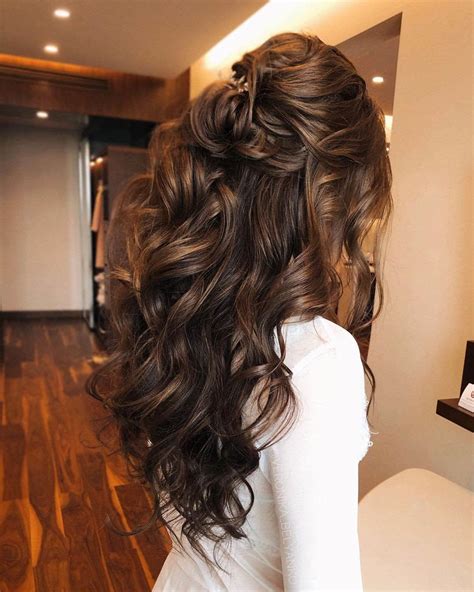 21 hairstyles for a bride with long hair hairstyle catalog