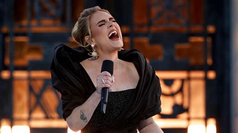 Adele Im Lalaland Auftritt Einer Diva In Hollywood Sternde