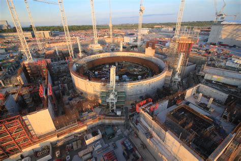 hinkley point c construction continues with completion of reactor base